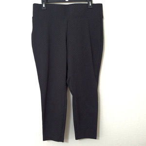 Torrid Black Cropped Slim Fix Pixie Dot Print Ponte Women's Plus Size 0